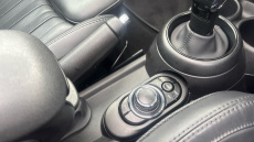 MINI Hatchback 1.5 Cooper Exclusive 3dr Auto Petrol Hatchback